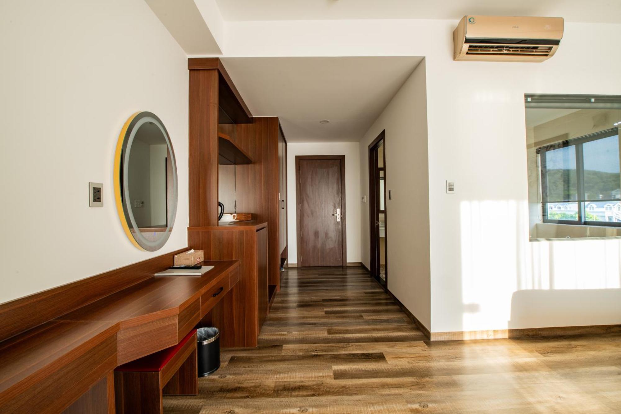 Levan Hotel Phu Quoc Bagian luar foto