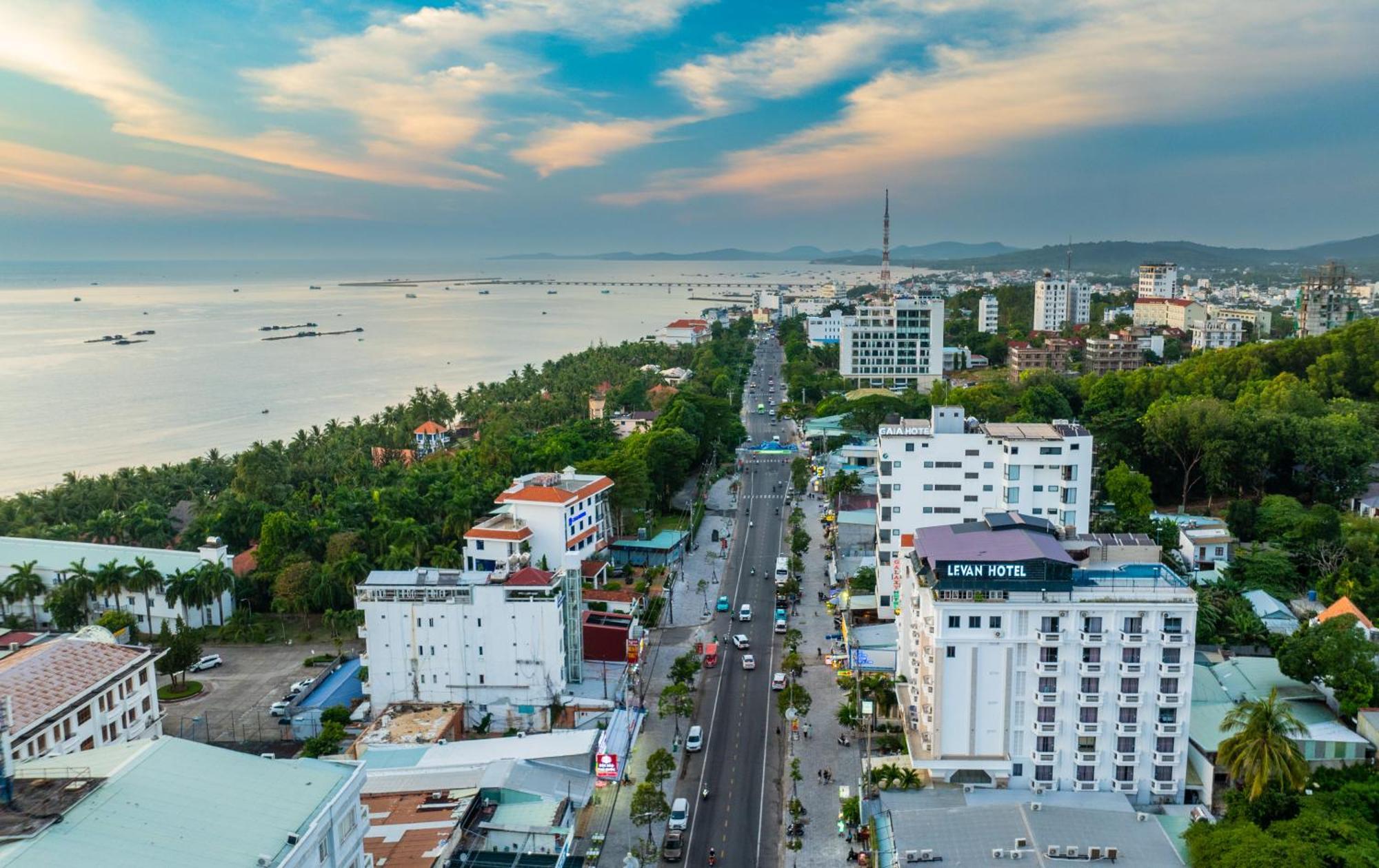 Levan Hotel Phu Quoc Bagian luar foto